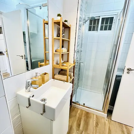 Beautiful Brand New Study 24-hour Reception Apartament Benalmádena