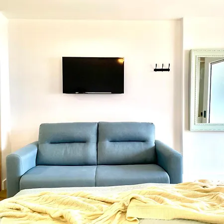 Beautiful Brand New Study 24-hour Reception * Benalmádena