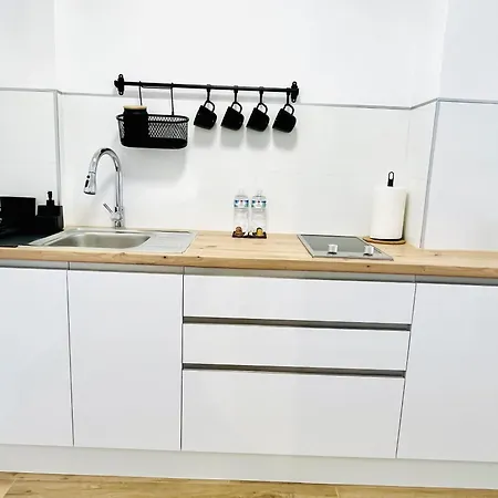 Beautiful Brand New Study 24-hour Reception Apartamento Benalmádena